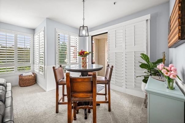 Dining room, Interior, Pendant Lights