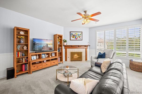 Fireplace, Interior, Living room