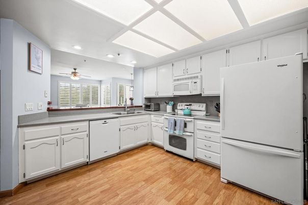 Interior, Kitchen, Recessed Lighting, Wood Texture Flooring