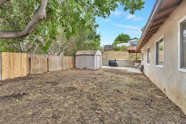 Backyard, Exterior