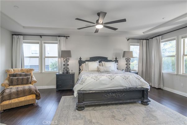 Bedroom, Interior, Recessed Lighting, Water, Wood Texture Flooring