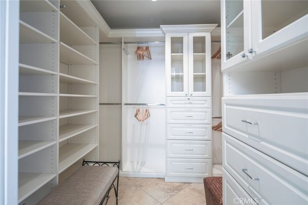 Interior, Walk-in Closets