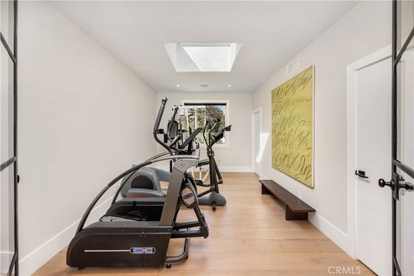 Fitness Equipment, Interior, Recessed Lighting, Wood Texture Flooring
