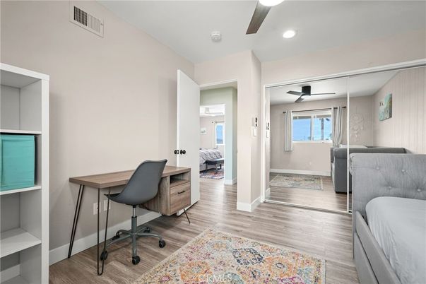 Home Office, Interior, Recessed Lighting, Wood Texture Flooring