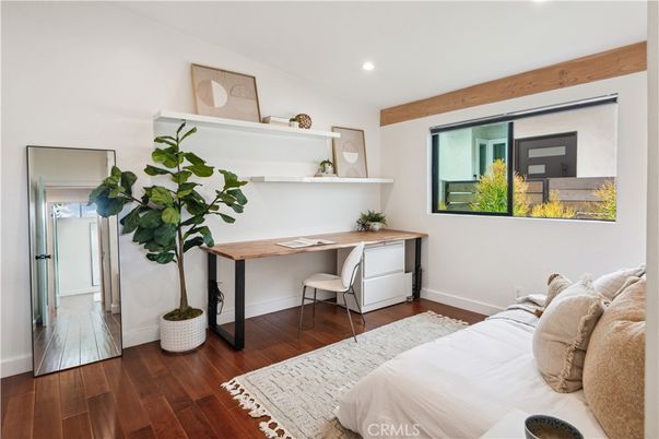 Bedroom, Home Office, Interior, Recessed Lighting, Wood Texture Flooring