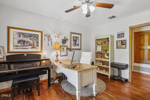 Home Office, Interior, Piano, Wood Texture Flooring
