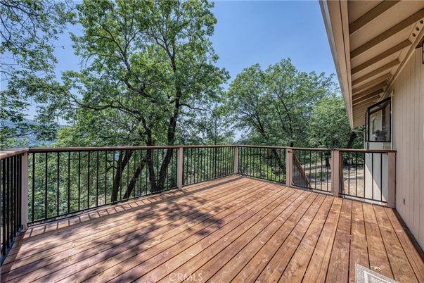 Exterior, Wood Texture Flooring