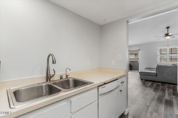 Fireplace, Interior, Kitchen, Wood Texture Flooring