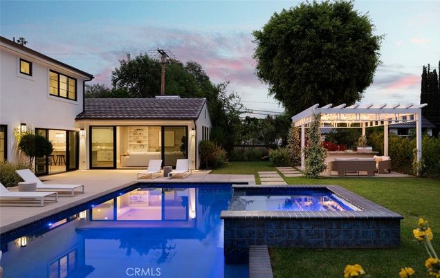 Backyard, Exterior, Pool