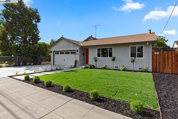 Attached, Backyard, Exterior, Facade, Ranch