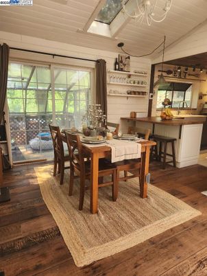 Dining room, Interior, Sun Room, Wood Texture Flooring