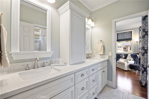 Bathroom, Bedroom, Dual Sink Vanities, Interior, Wood Texture Flooring
