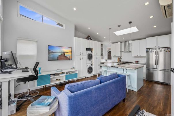Interior, Kitchen, Living room, Pendant Lights, Recessed Lighting, Stainless Steel Appliances, Washer, Wood Texture Flooring
