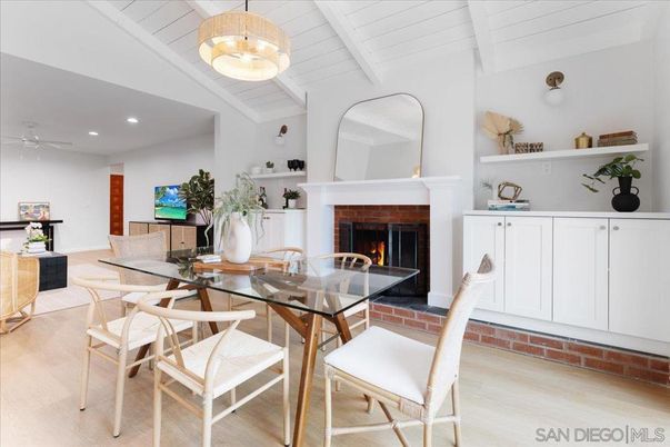 Dining room, Fireplace, Interior, Pendant Lights, Recessed Lighting, Wood Texture Flooring