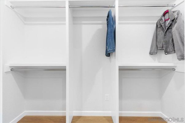 Interior, Walk-in Closets, Wood Texture Flooring