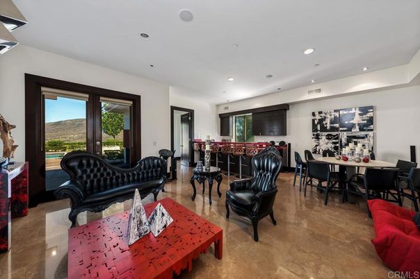 Dining room, Interior, Living room, Recessed Lighting