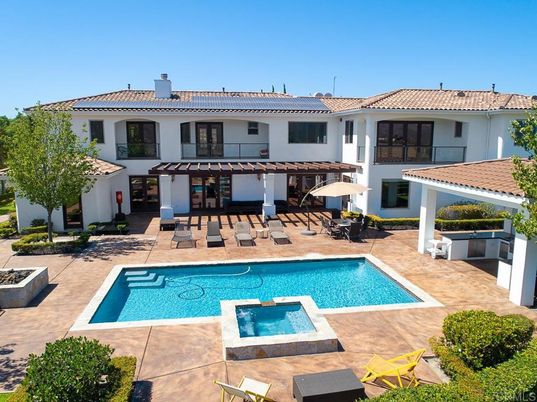 Exterior, Pool, Solar Panels