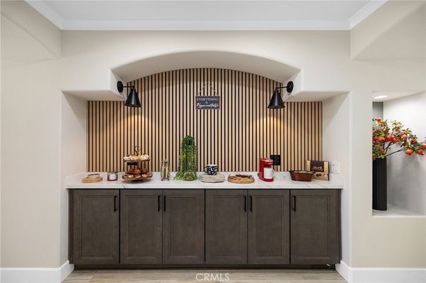 Interior, Pendant Lights, Recessed Lighting, Wood Texture Flooring