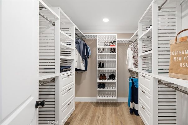 Interior, Recessed Lighting, Walk-in Closets, Wood Texture Flooring