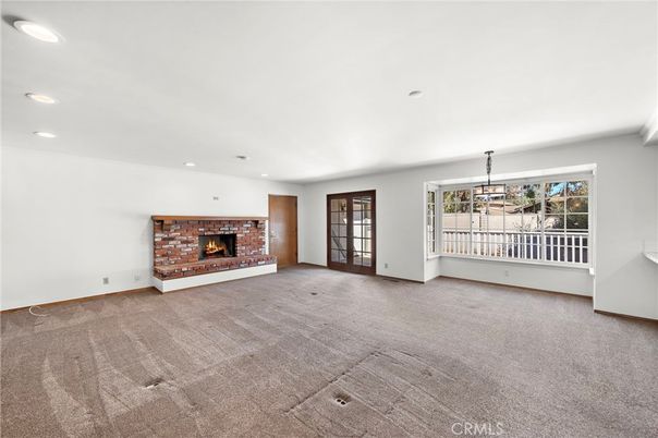 Empty room, Fireplace, Interior, Recessed Lighting