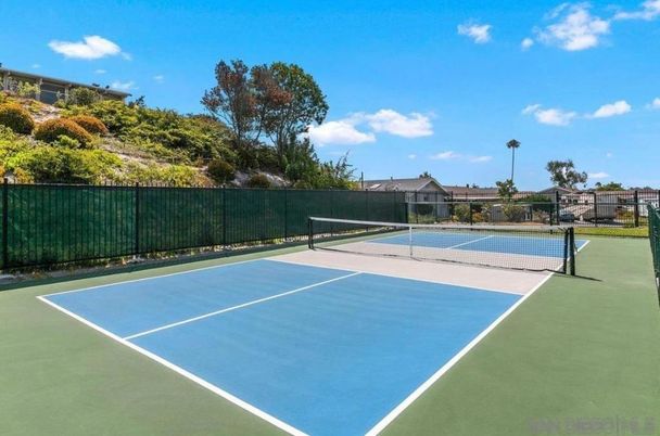 Exterior, Tennis Courts