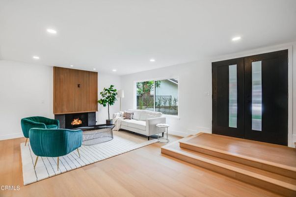 Fireplace, Interior, Living room, Recessed Lighting, Wood Texture Flooring
