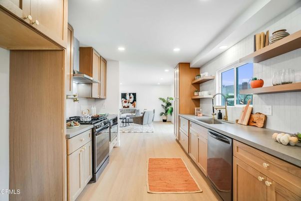 Dining room, Interior, Kitchen, Recessed Lighting, Stainless Steel Appliances, Wood Texture Flooring