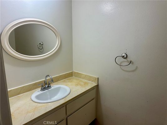 Bathroom, Interior, Tile Countertops
