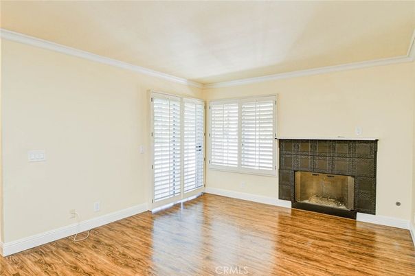 Empty room, Fireplace, Interior, Wood Texture Flooring