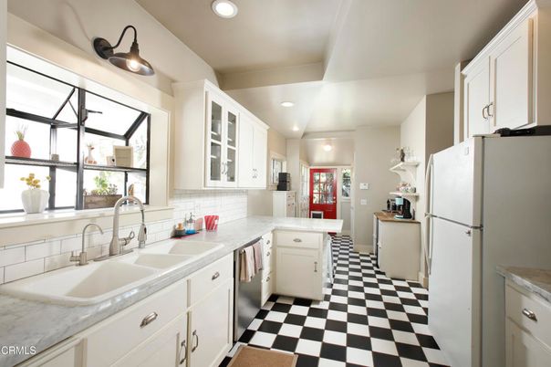 Interior, Kitchen, Recessed Lighting