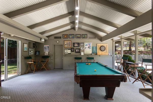 Billiard Table, Game Room, Interior