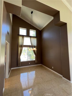Empty room, Interior, Pendant Lights