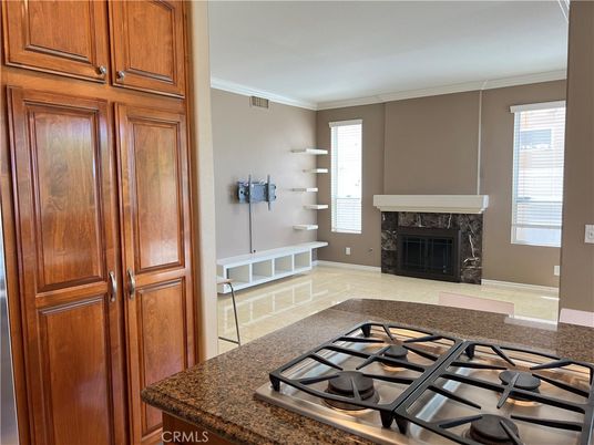 Fireplace, Interior, Kitchen