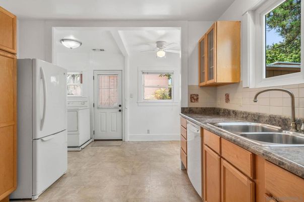 Interior, Kitchen