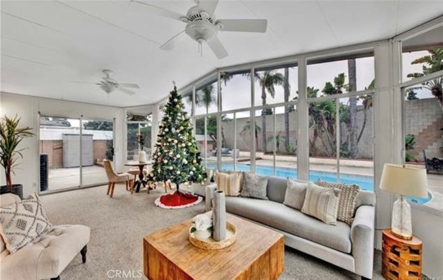 Dining room, Interior, Living room, Sun Room, Water