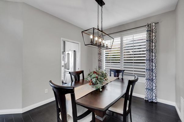 Chandelier, Dining room, Interior, Pendant Lights, Wood Texture Flooring