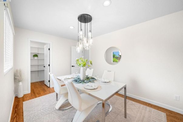 Dining room, Interior, Pendant Lights, Recessed Lighting, Wood Texture Flooring