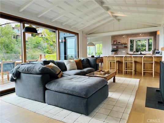 Interior, Living room, Pendant Lights