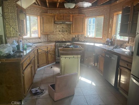 Interior, Kitchen, Stainless Steel Appliances