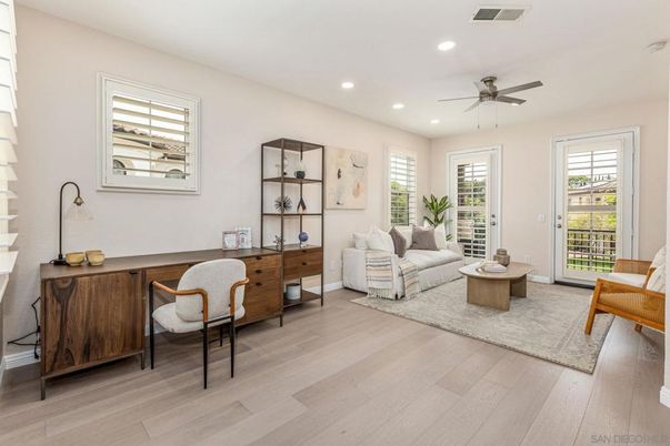 Home Office, Interior, Recessed Lighting, Wood Texture Flooring