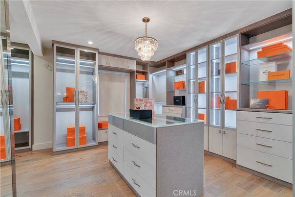 Chandelier, Interior, Recessed Lighting, Walk-in Closets, Wood Texture Flooring