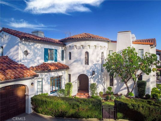 Attached, Exterior, Facade, Spanish Mediterranean