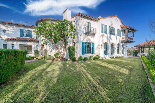Backyard, Exterior, Facade, Spanish Mediterranean
