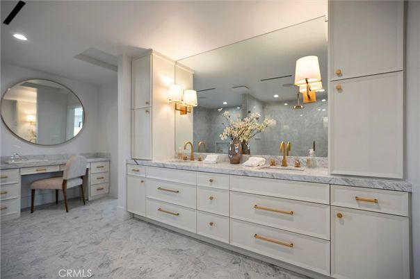 Bathroom, Dual Sink Vanities, Interior, Marble, Recessed Lighting