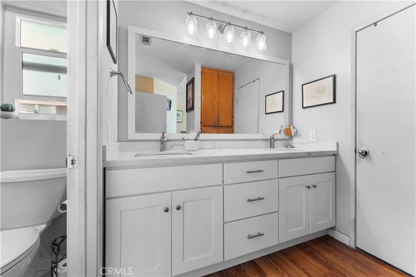 Bathroom, Dual Sink Vanities, Interior, Wood Texture Flooring