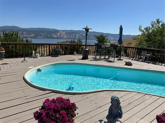 Exterior, Pool, Water