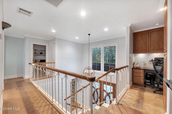 Home Office, Interior, Recessed Lighting, Wood Texture Flooring