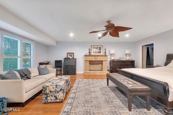 Bedroom, Fireplace, Interior, Recessed Lighting, Wood Texture Flooring