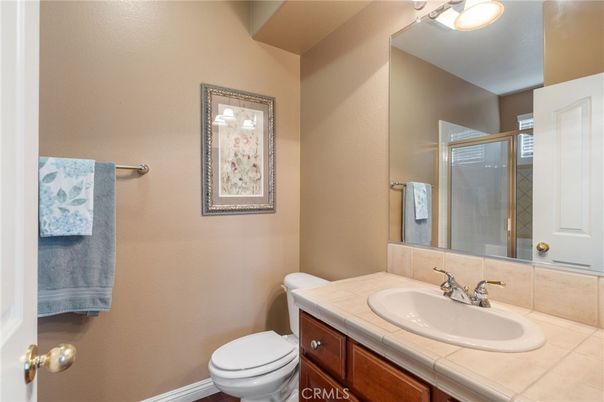 Bathroom, Interior, Tile Countertops