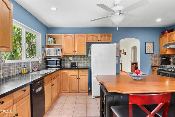 Interior, Kitchen, Recessed Lighting